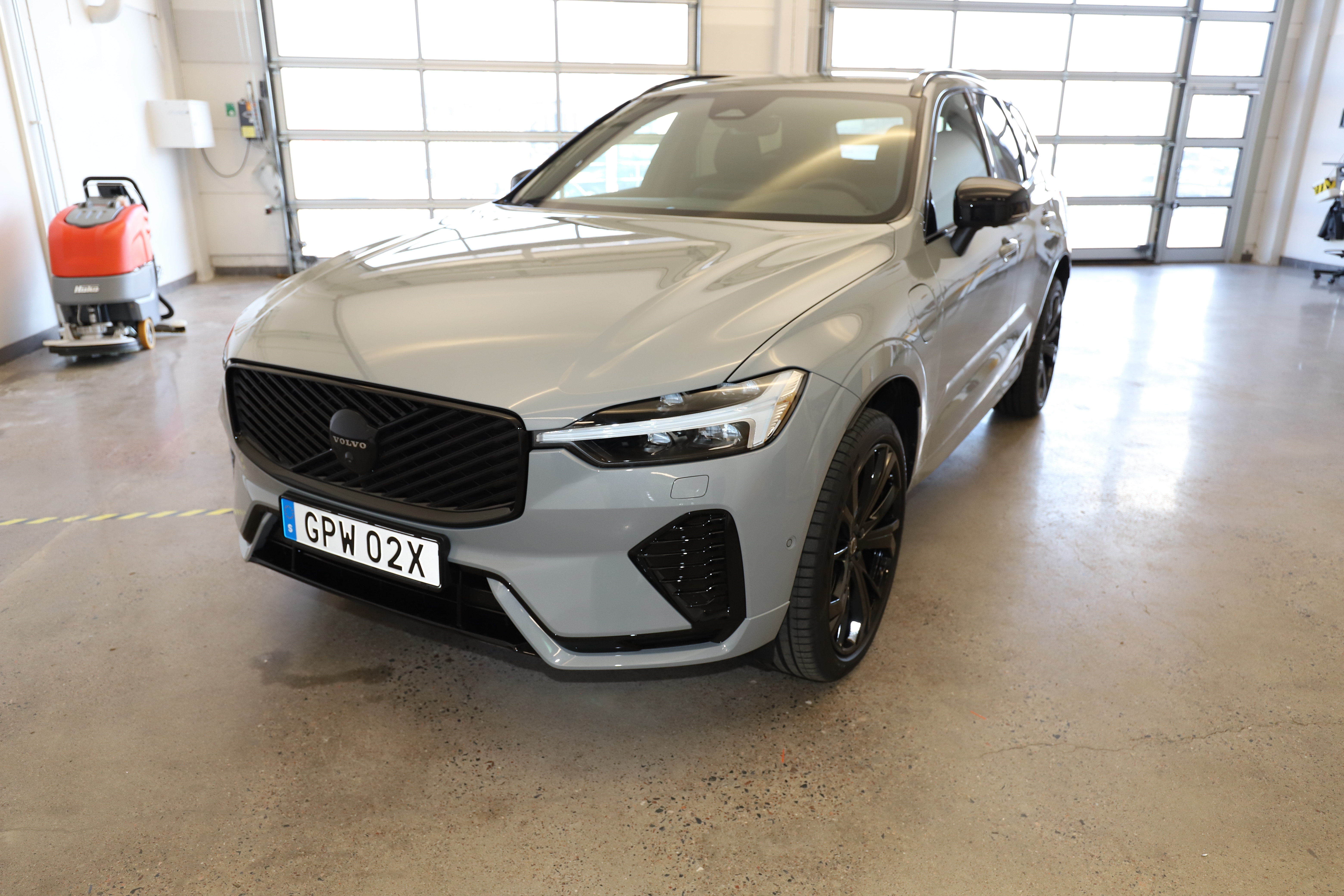 XC60 T6 Plus Black Nordic Edition image