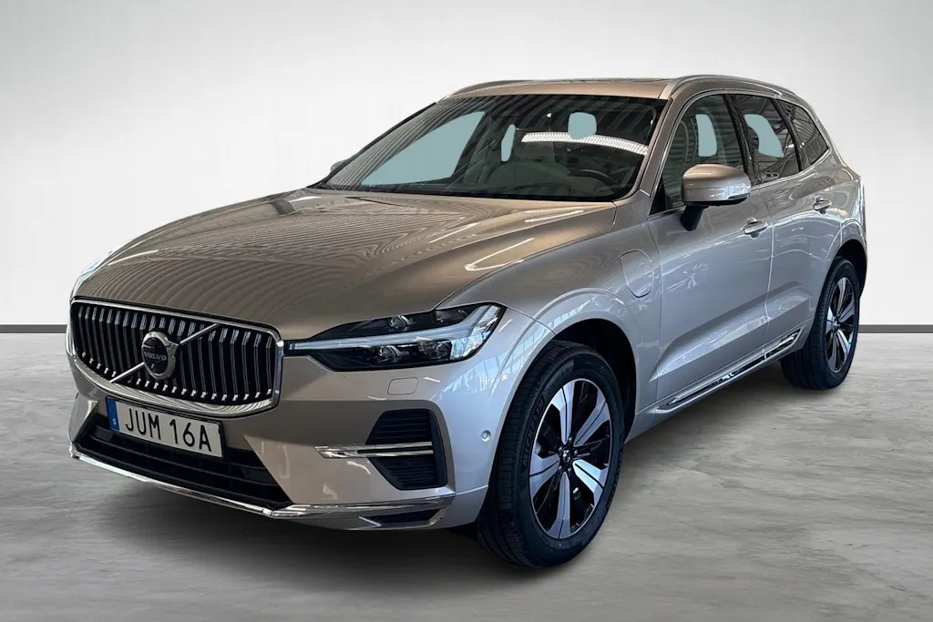 Volvo XC60 2025