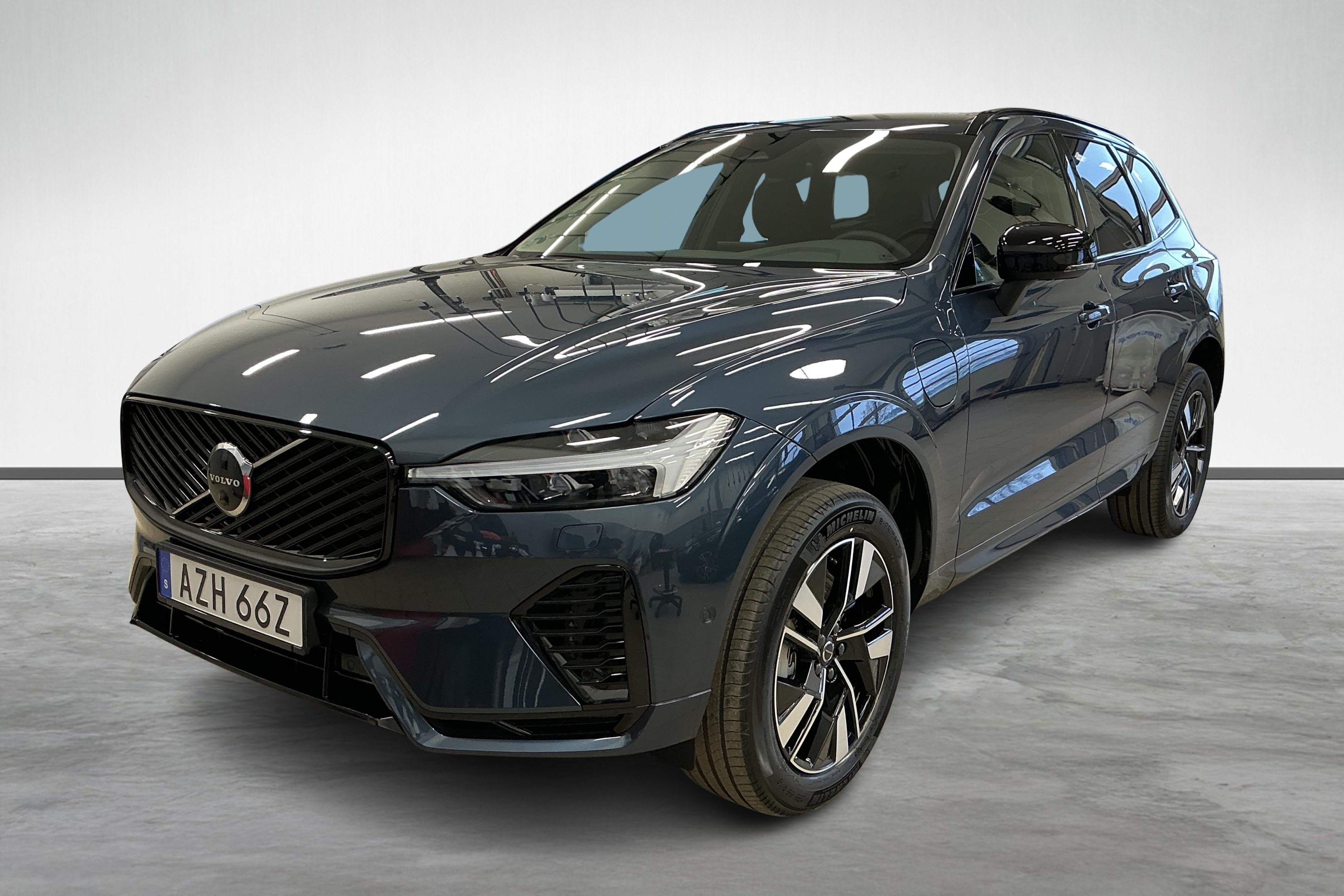XC60 T6 Plus Dark Nordic Edition image