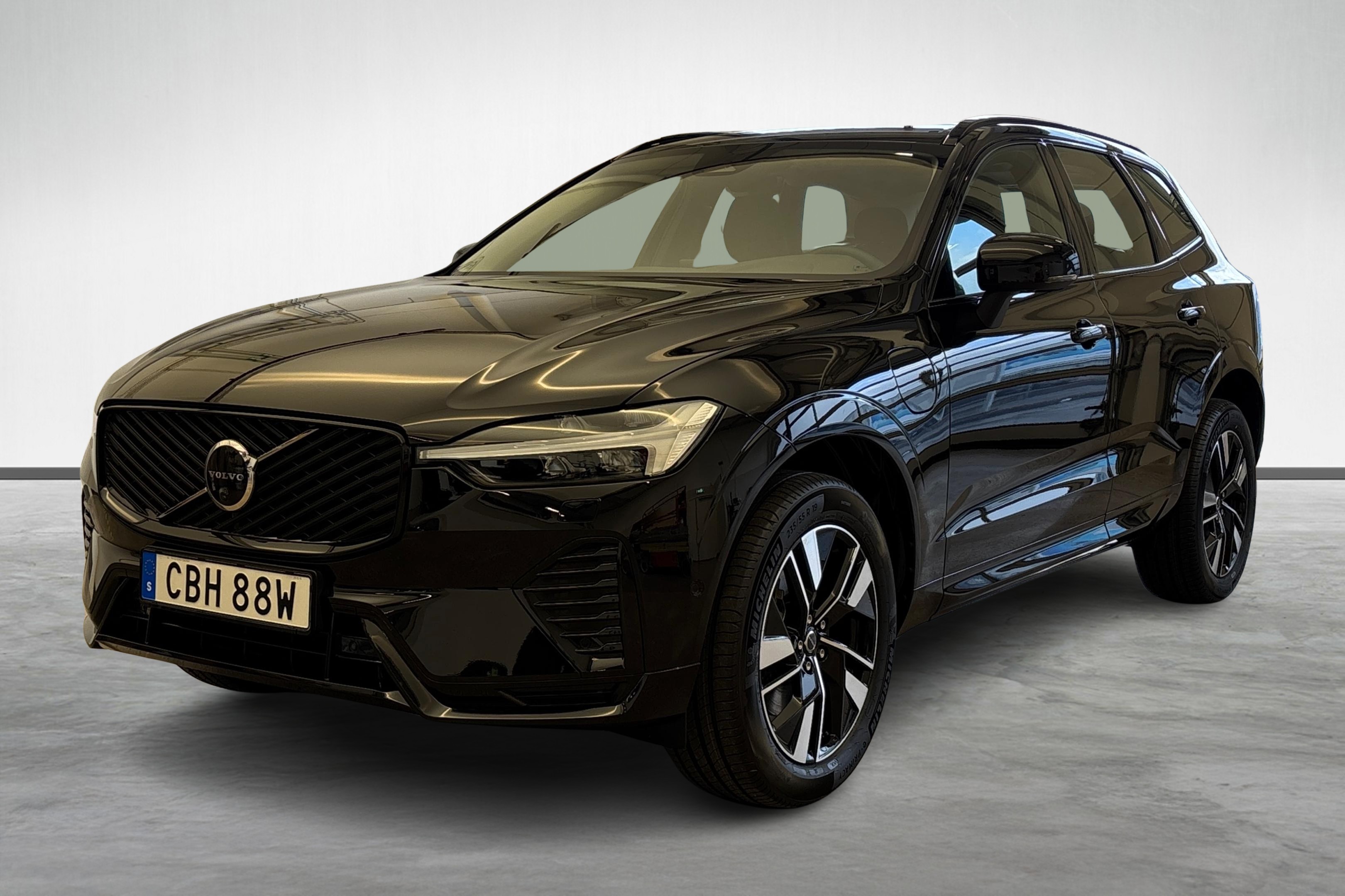 XC60 T6 Plus Dark Nordic Edition image