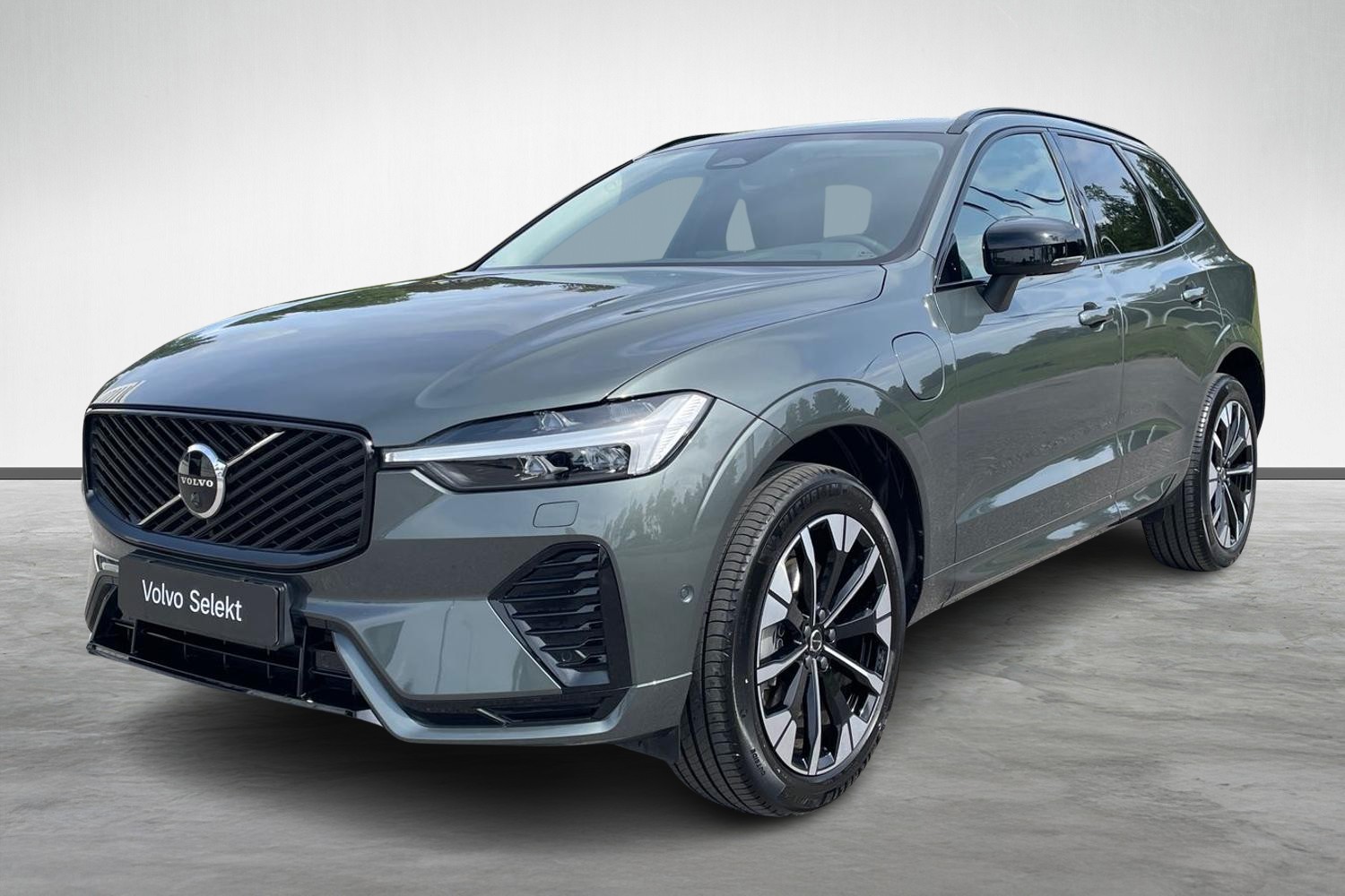 XC60 T6 Plus Dark Nordic Edition image