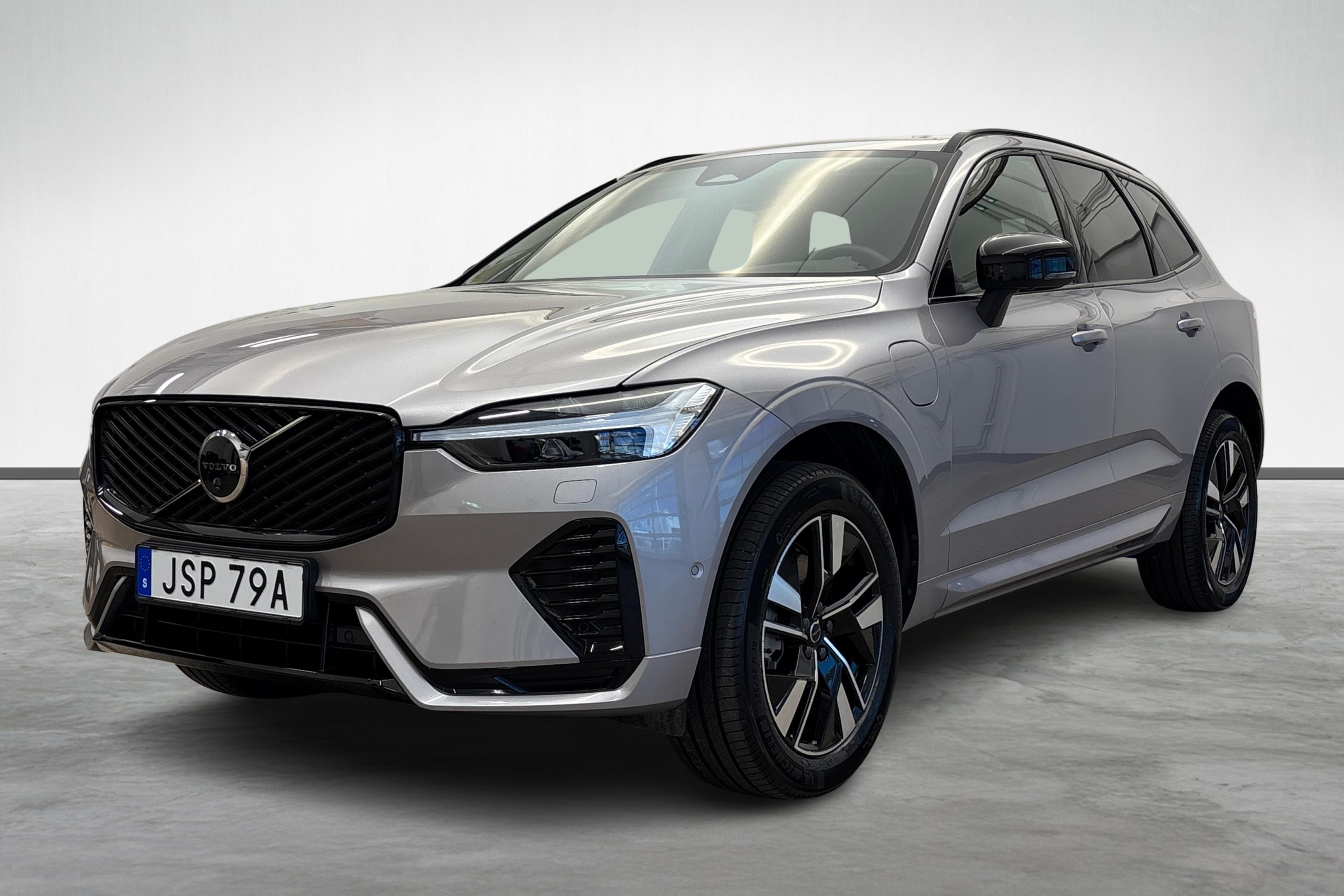 XC60 T6 Plus Dark Nordic Edition image