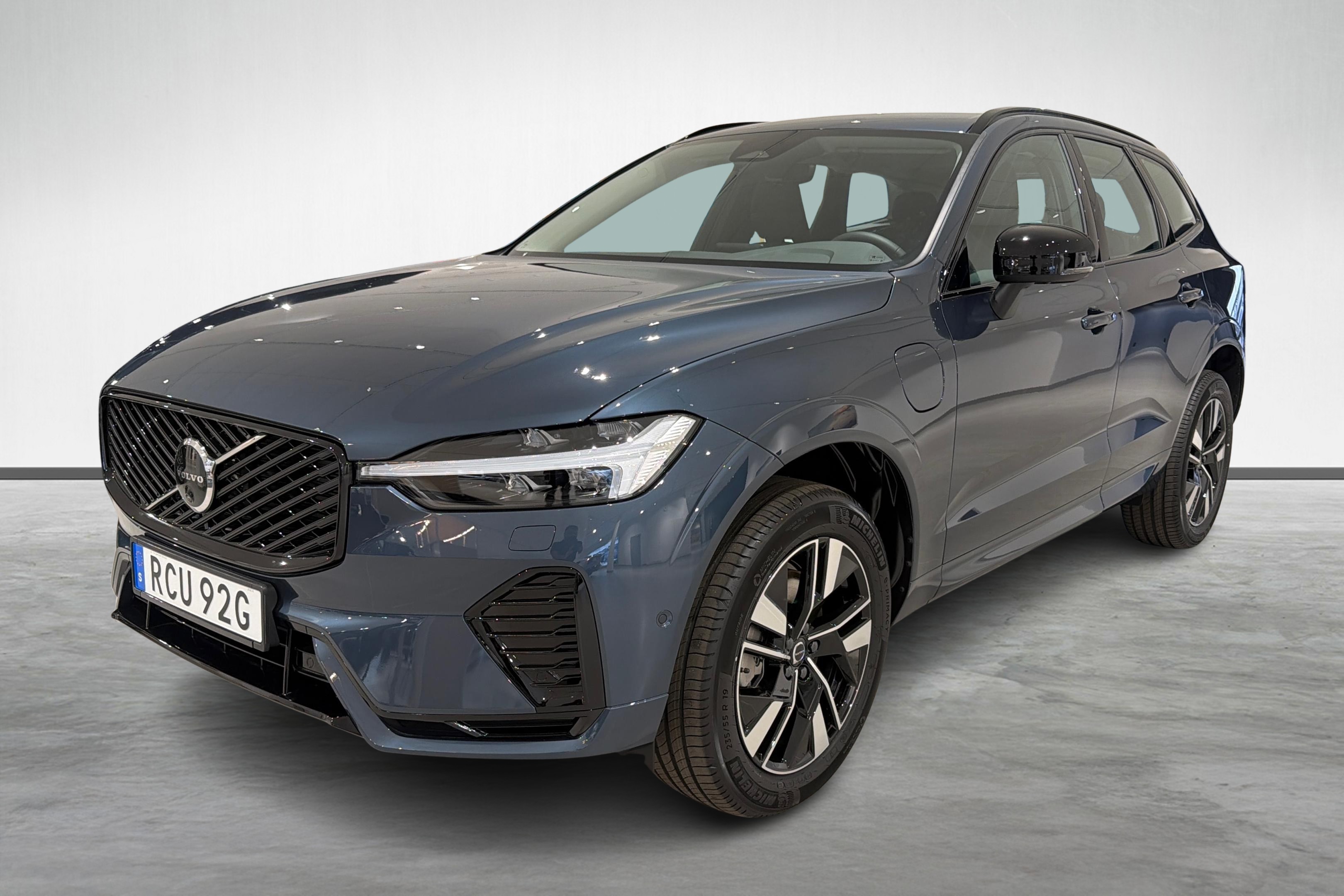 XC60 T6 Plus Dark Nordic Edition image