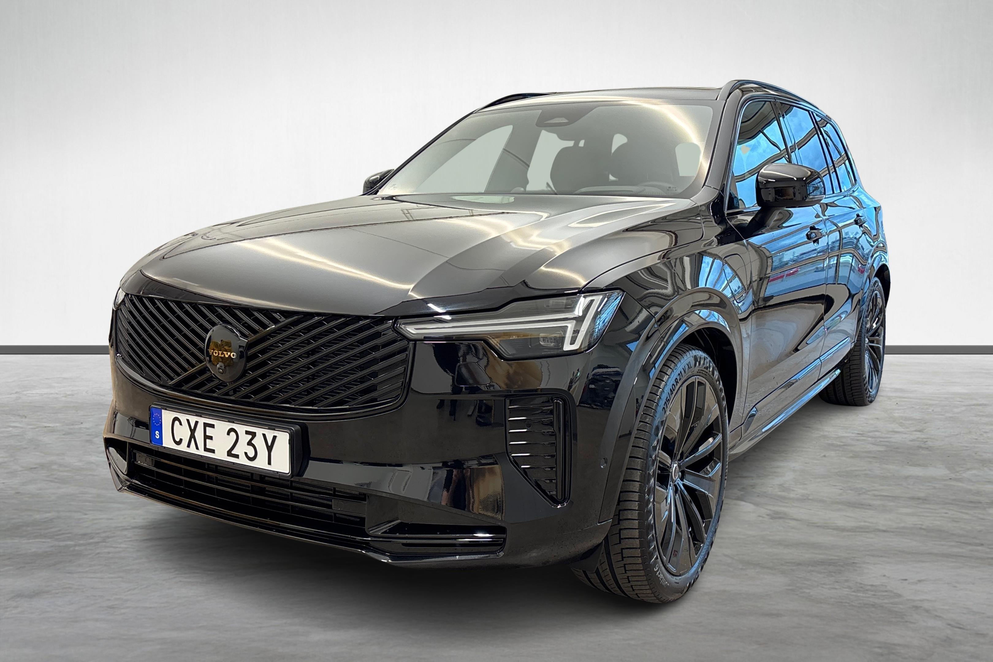 XC90 T8 Ultra Black Edition image