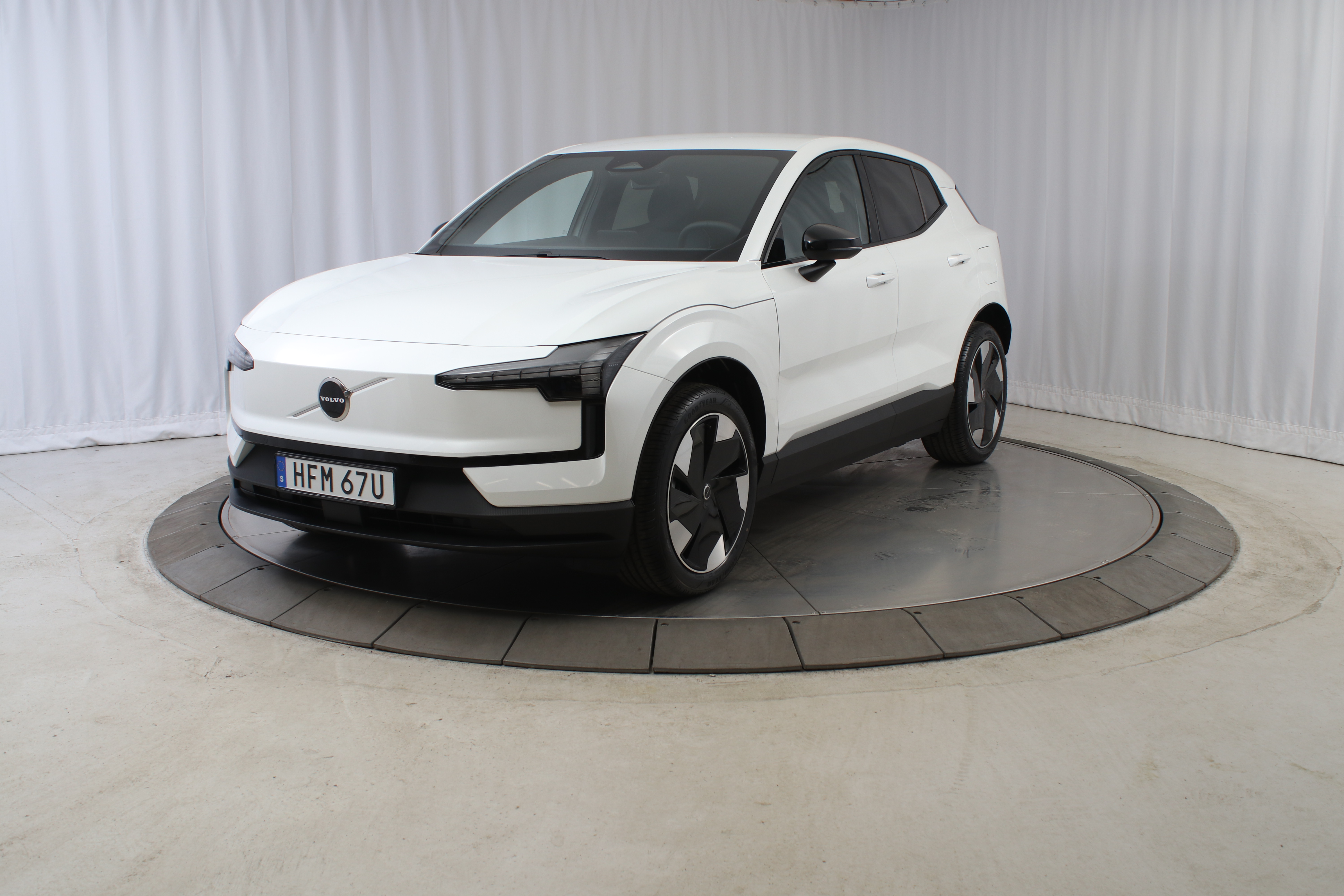 EX30 Single Motor Extended Range Plus image