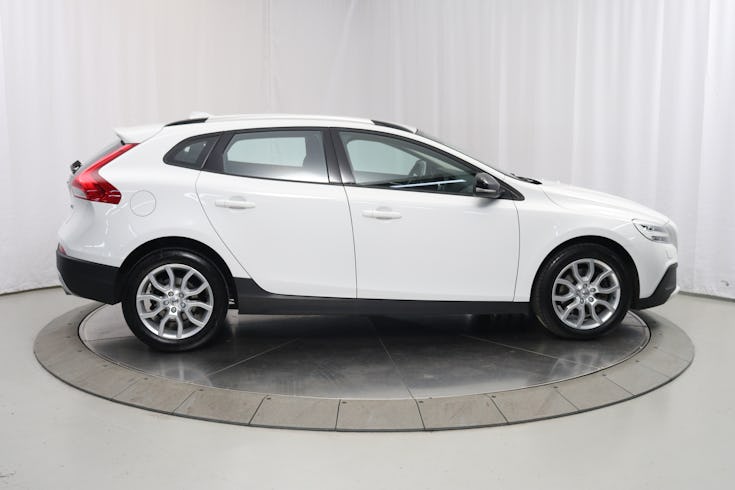 V40 Cross Country D3 Business Advanced image 4