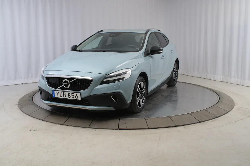 Volvo V40 2019