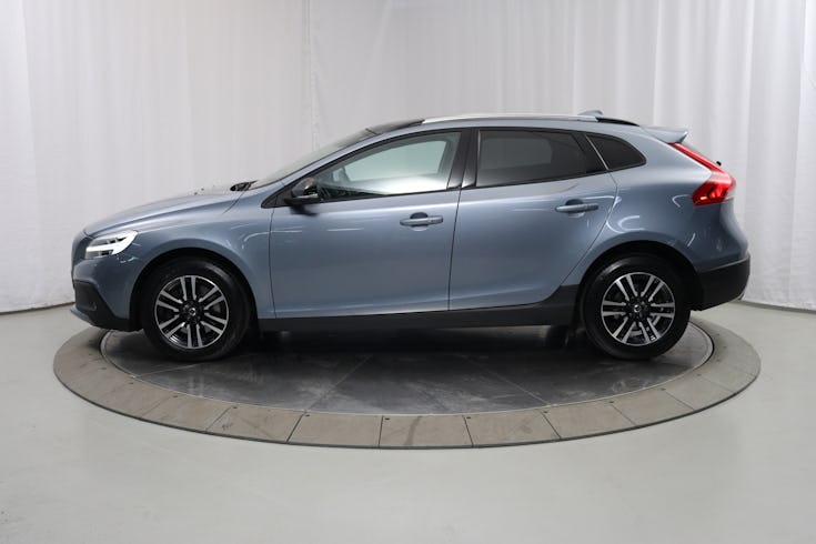 V40 Cross Country T3 Pro Edition image 3