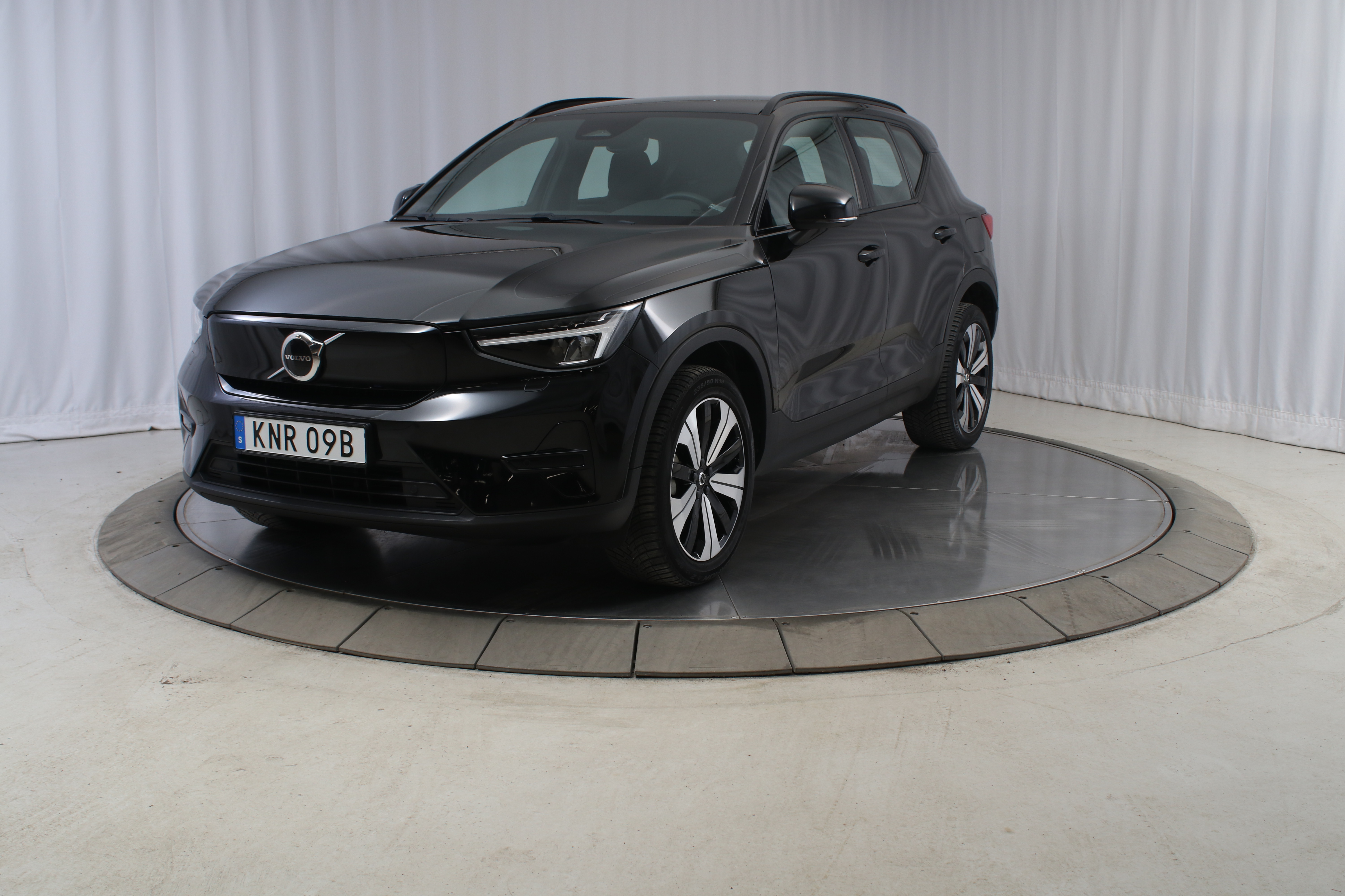 XC40 Recharge Core image