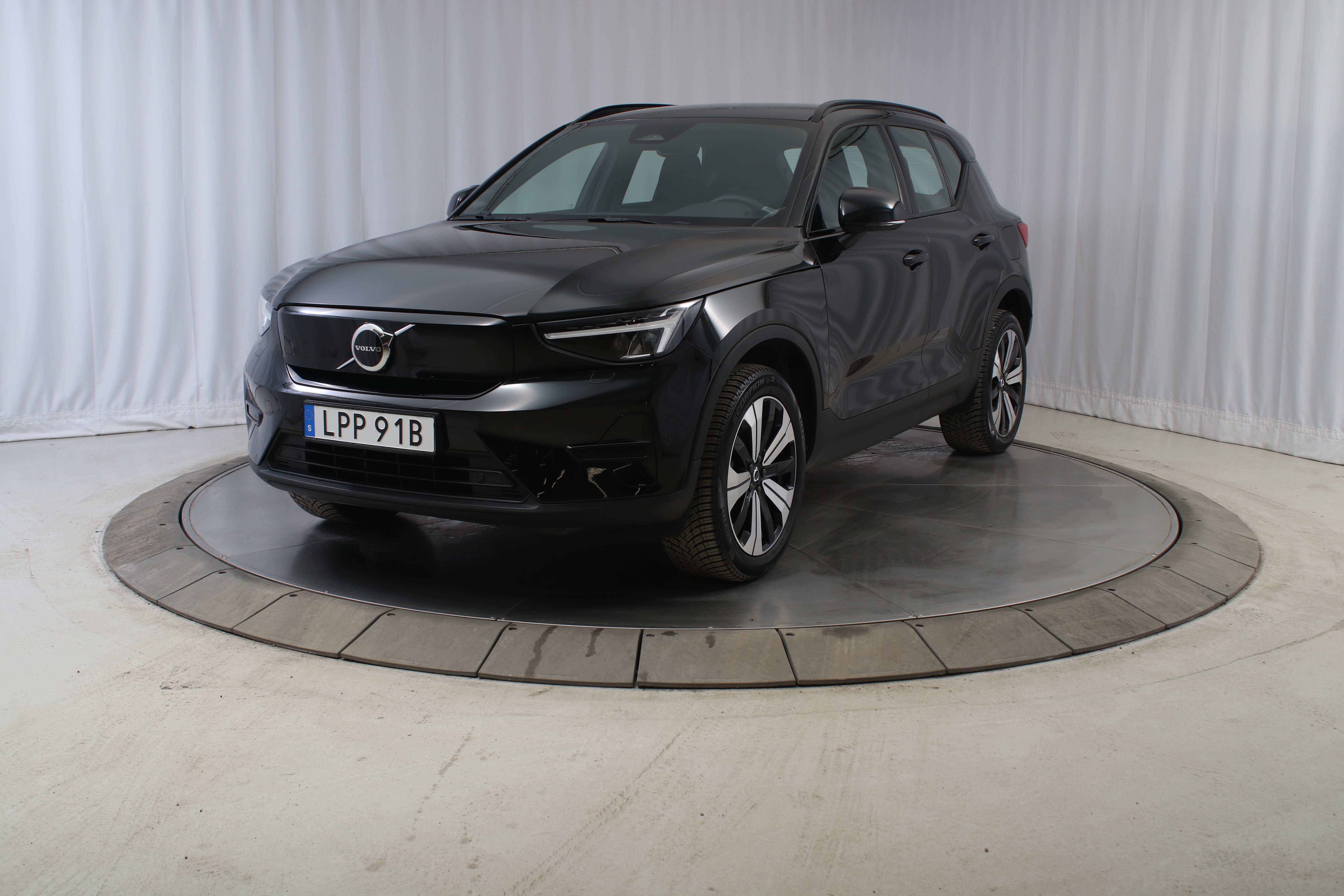 XC40 Recharge Core image