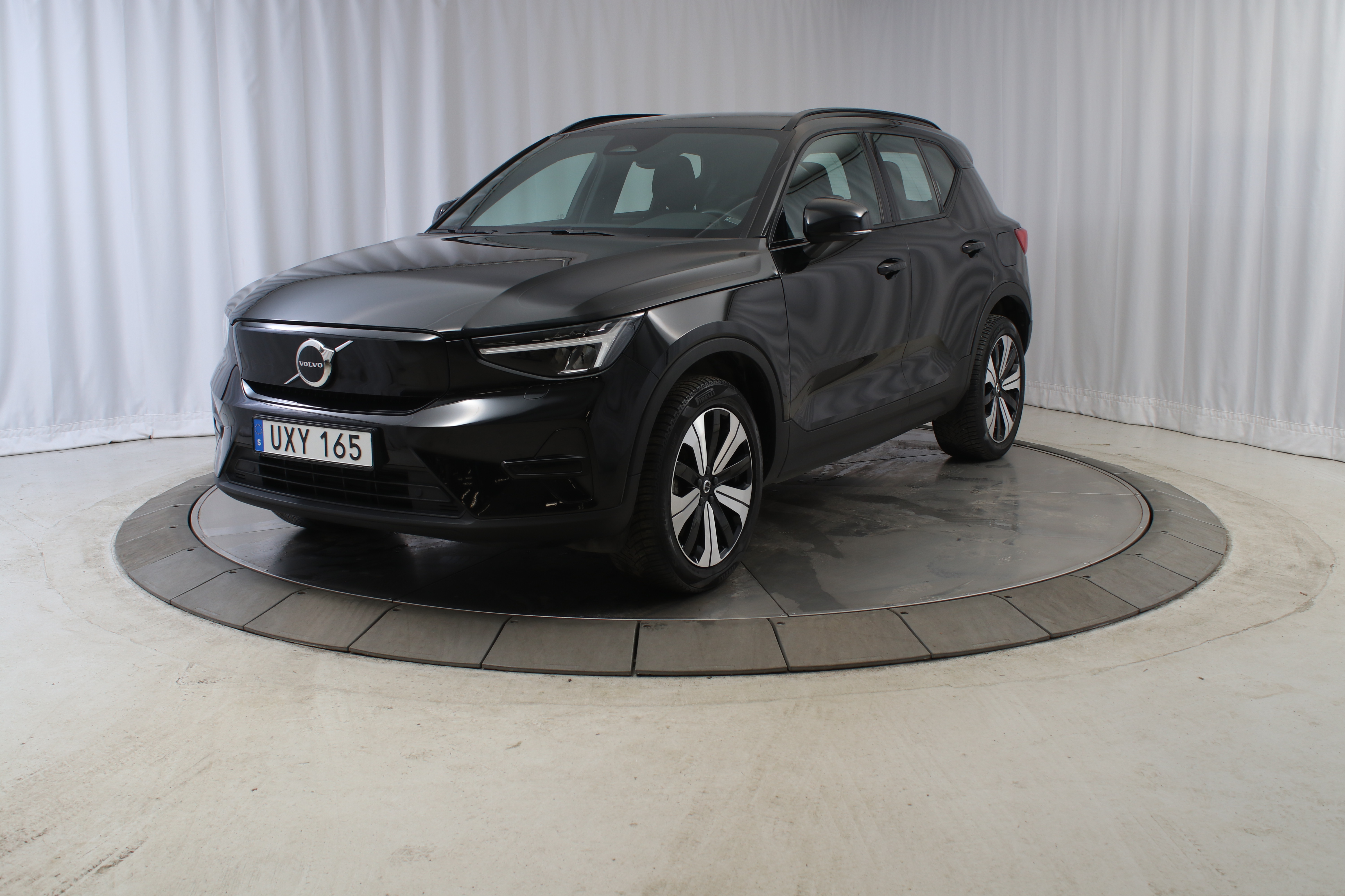 XC40 Recharge Core image