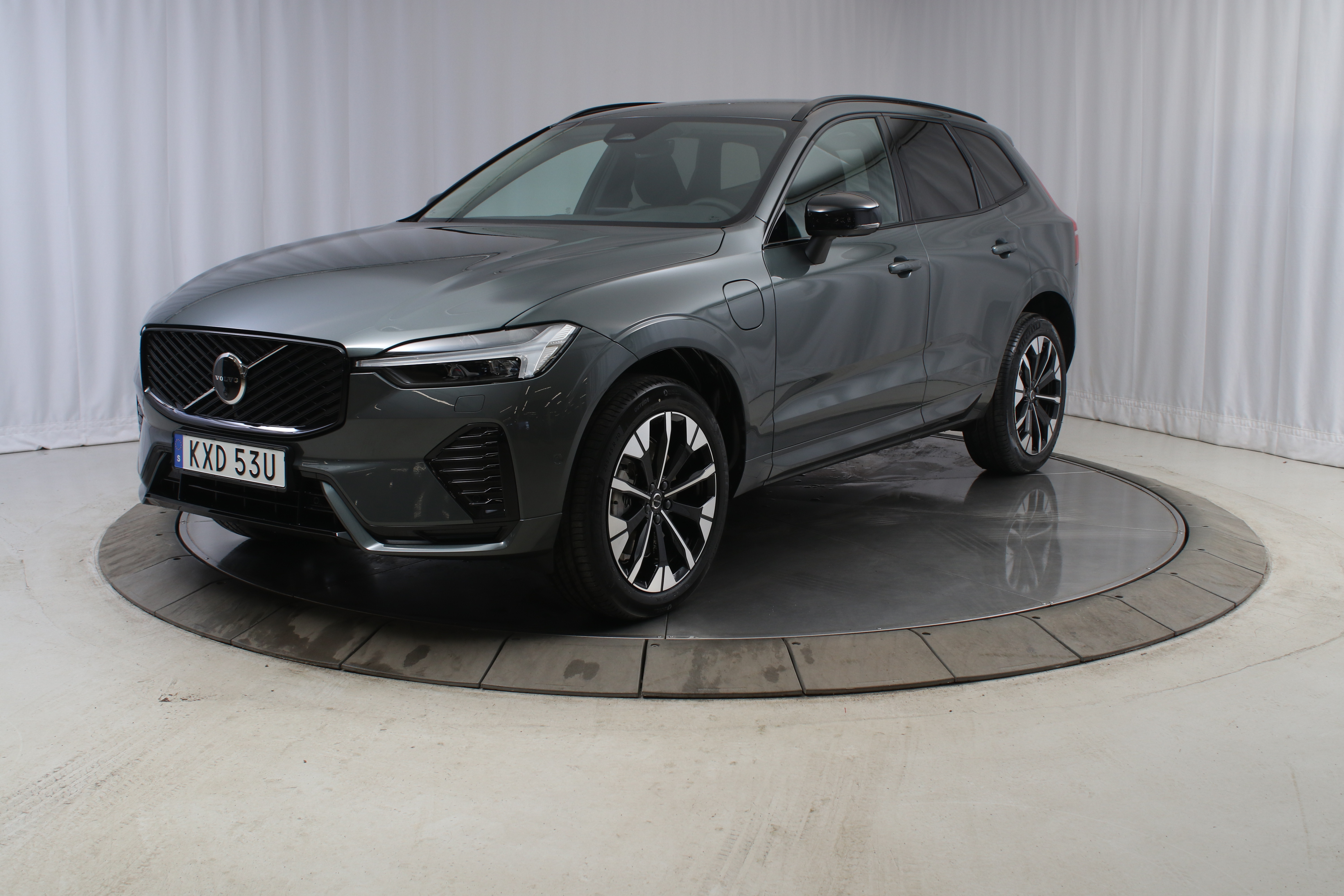XC60 T6 Plus Dark Nordic Edition image
